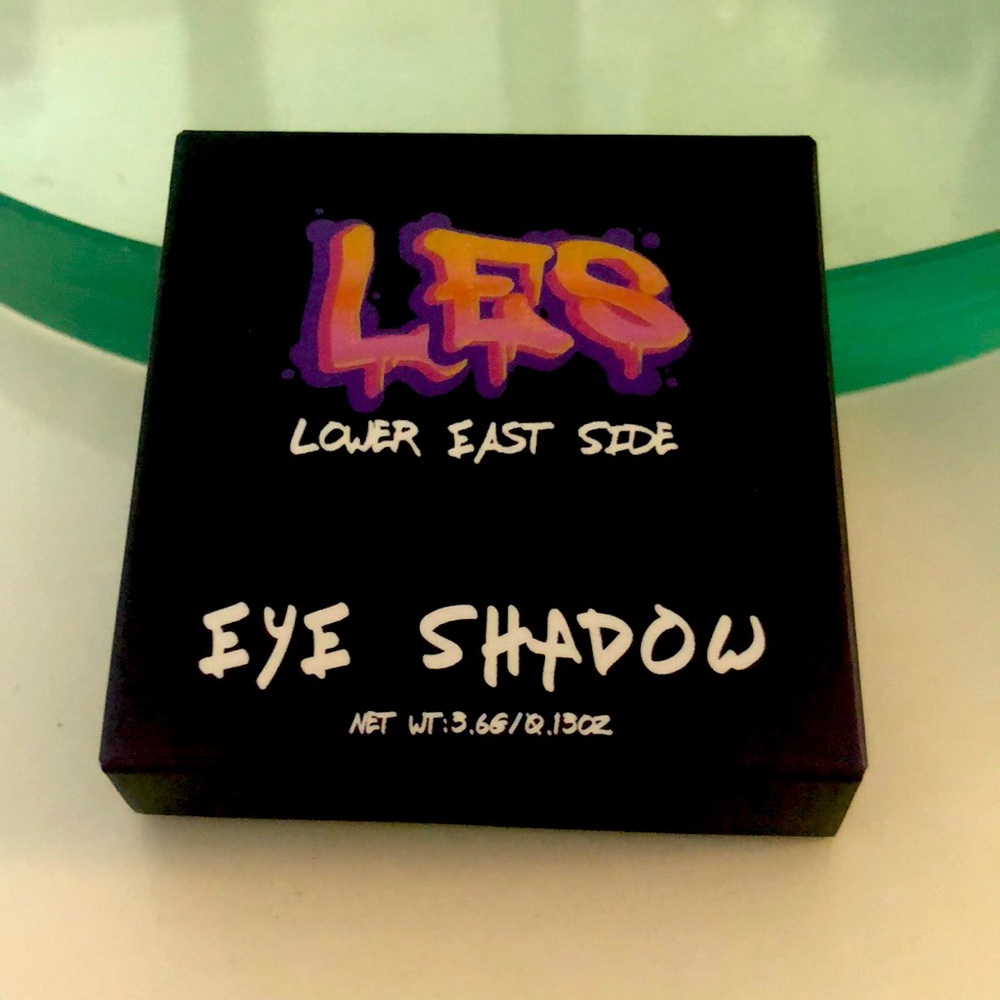LES Lower East Side Eye Shadow Palette